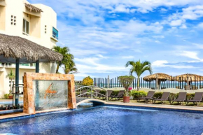 Отель Artisan Family Hotels and Resort Collection Playa Esmeralda  Chachalacas